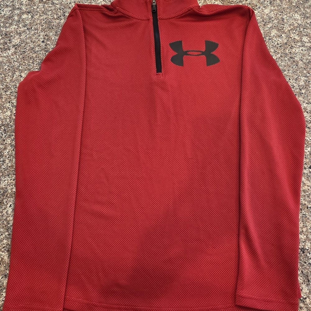 YXl Under Armour Red Quarter-Zip Pullover